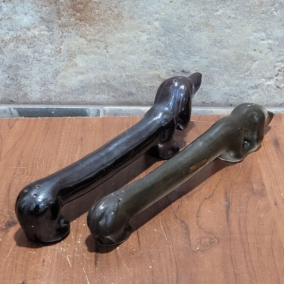 Vintage Anthropomorphic Long Dachshund Dog Wiener Dog Salt and Pepper Shakers - Picture 7 of 13